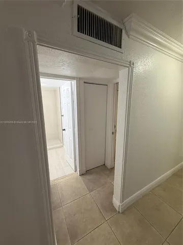 $1,700 | 6675 West 4th Avenue, Unit 117, Hialeah, FL 33012