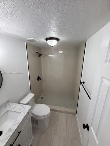 $1,700 | 6675 West 4th Avenue, Unit 117, Hialeah, FL 33012