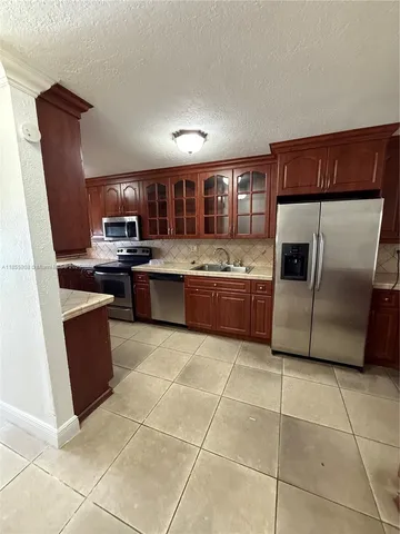 $1,700 | 6675 West 4th Avenue, Unit 117, Hialeah, FL 33012