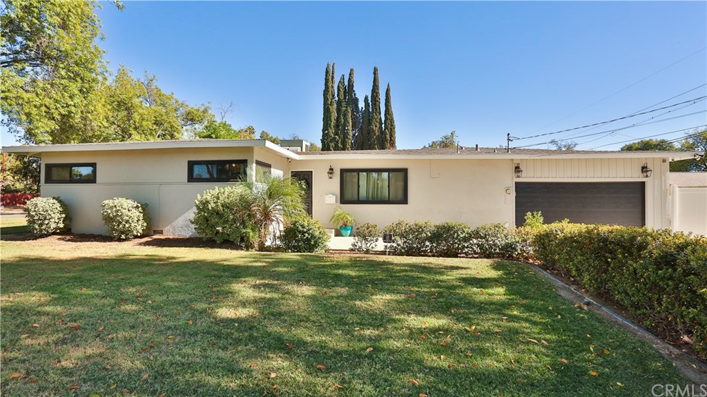 7272 Mt Vernon Street Riverside, CA 92504 - Photo 4 of 33 2 year old roof