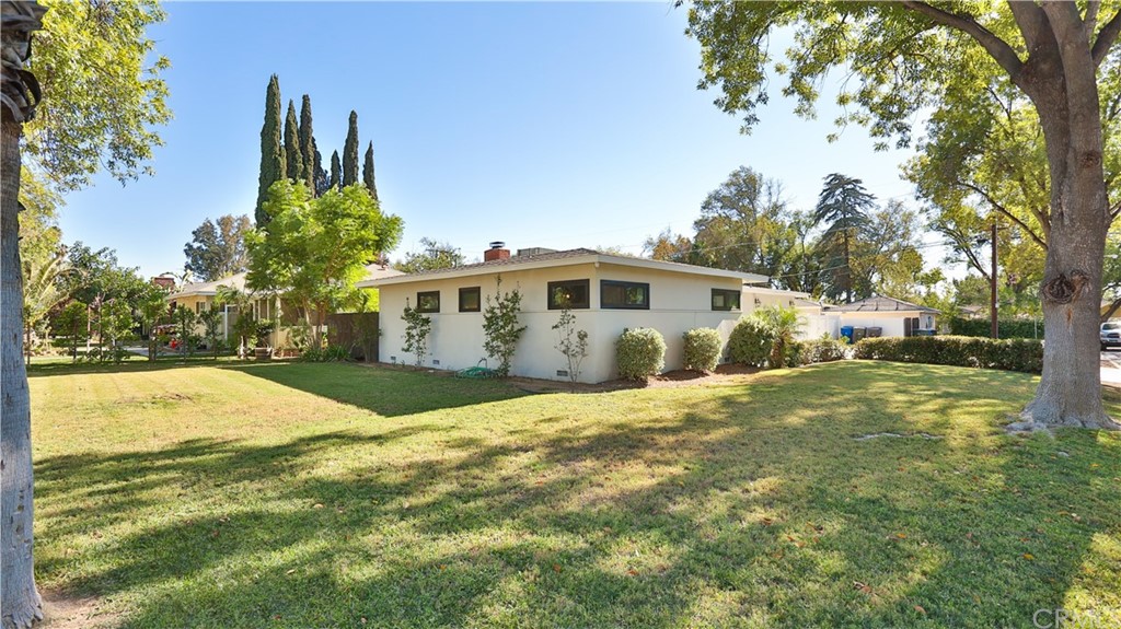 7272 Mt Vernon Street Riverside, CA 92504 - Photo 32 of 33 View of house from corner