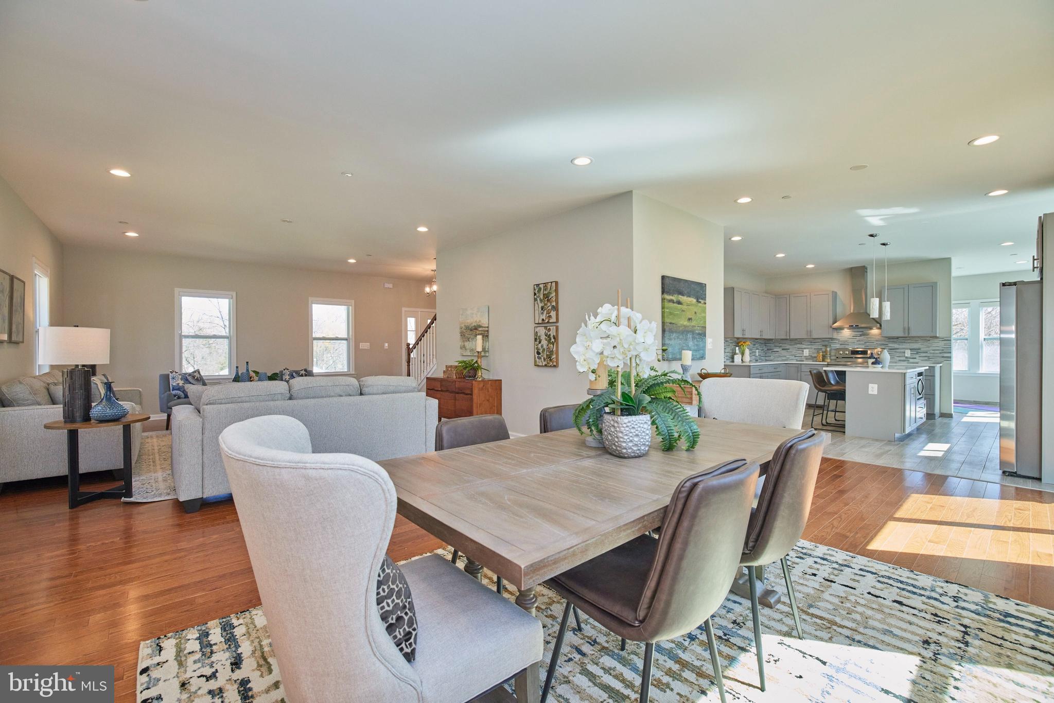 15531 Radwick Lane Silver Spring, MD 20906 - Photo 11 of 56 Wonderful, large, open dining space...