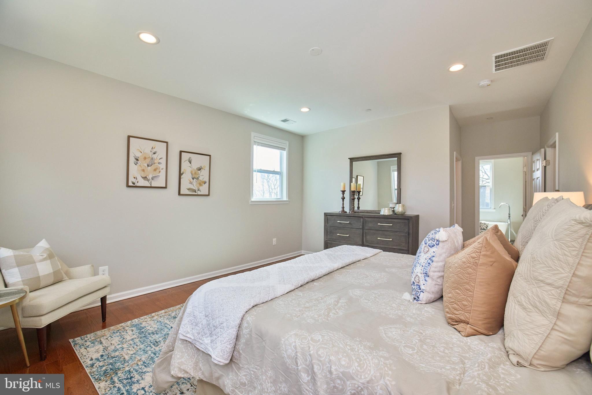 15531 Radwick Lane Silver Spring, MD 20906 - Photo 29 of 56 Each BR has an adjacent full, private bathroom!