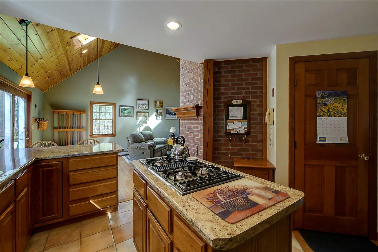306 West Lake Road Fitzwilliam, NH 03447 - Photo 11 of 40 Gallery Image 11
