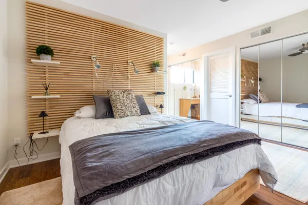 $485,000 | 64 Griffith Street, Unit 17, Saugatuck, MI 49453