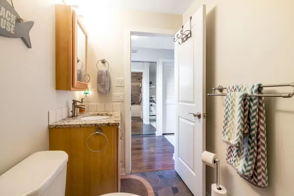 $485,000 | 64 Griffith Street, Unit 17, Saugatuck, MI 49453