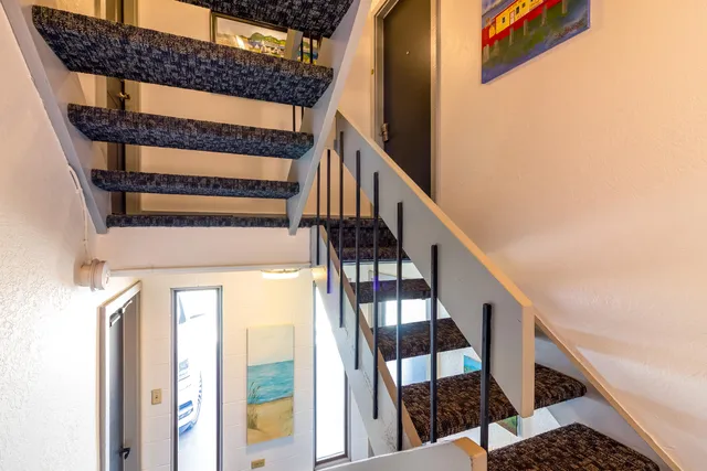 $485,000 | 64 Griffith Street, Unit 17, Saugatuck, MI 49453