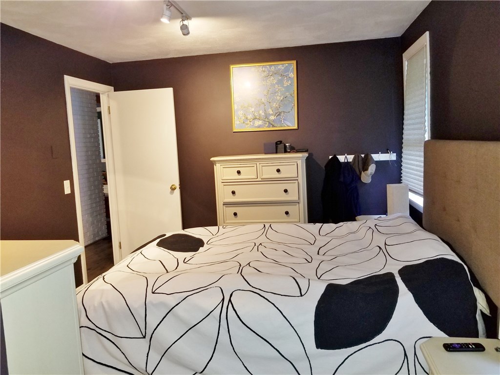 168 Pine Hill Road Scituate, RI 02857 - Photo 13 of 22
