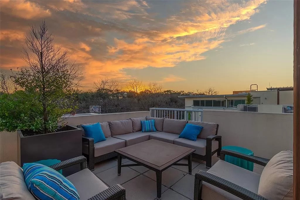 1600 Barton Springs Road, Unit 1503 Austin, TX 78704 - Photo 7 of 9 Gallery Image 7