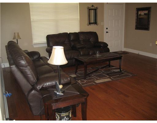 340 Ridgewood Drive Mandeville, LA 70471 - Photo 5 of 11 Gallery Image 5