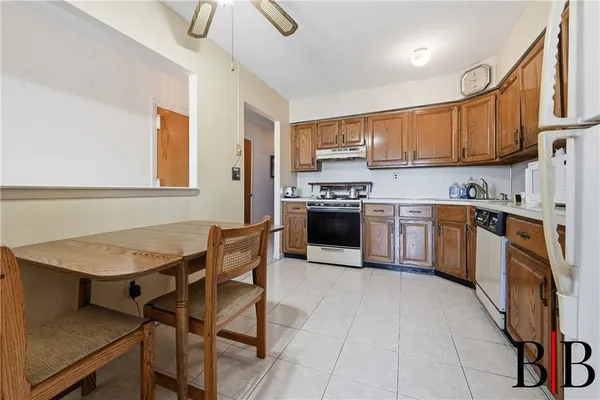 $599,000 | 2216 Kimball Street, Unit 6B2 | Marine Park