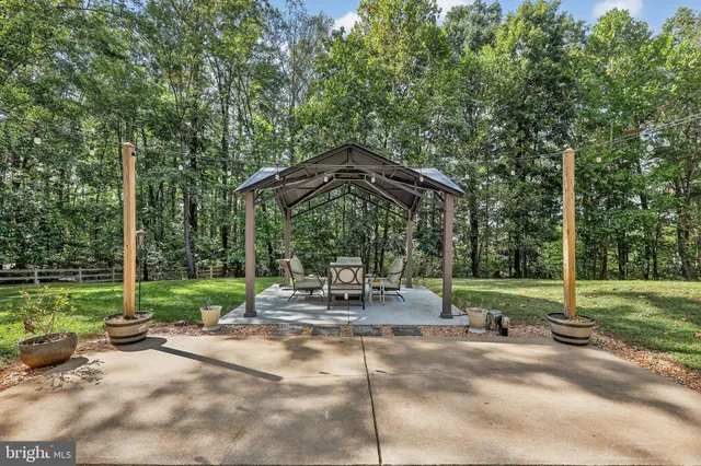 $995,000 | 17006 Black Oak Drive, Brandy Station, VA 22714