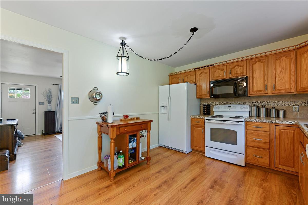 1142 Furniss Road Peach Bottom, PA 17563 - Photo 7 of 23 Gallery Image 7