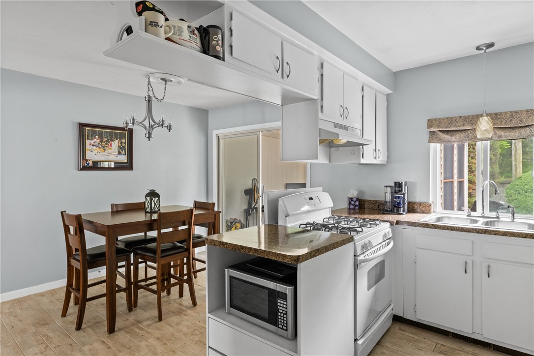 4160 Post Road, Unit 28 East Greenwich, RI 02818 - Photo 9 of 32