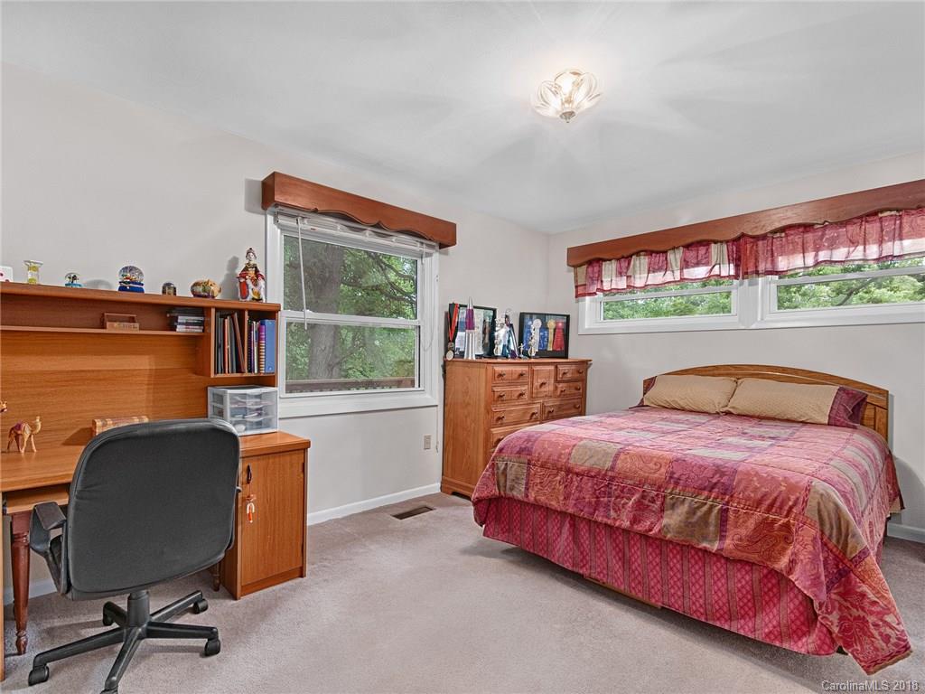 184 Sleepy Gap Road Arden, NC 28704 - Photo 27 of 36 Gallery Image 27