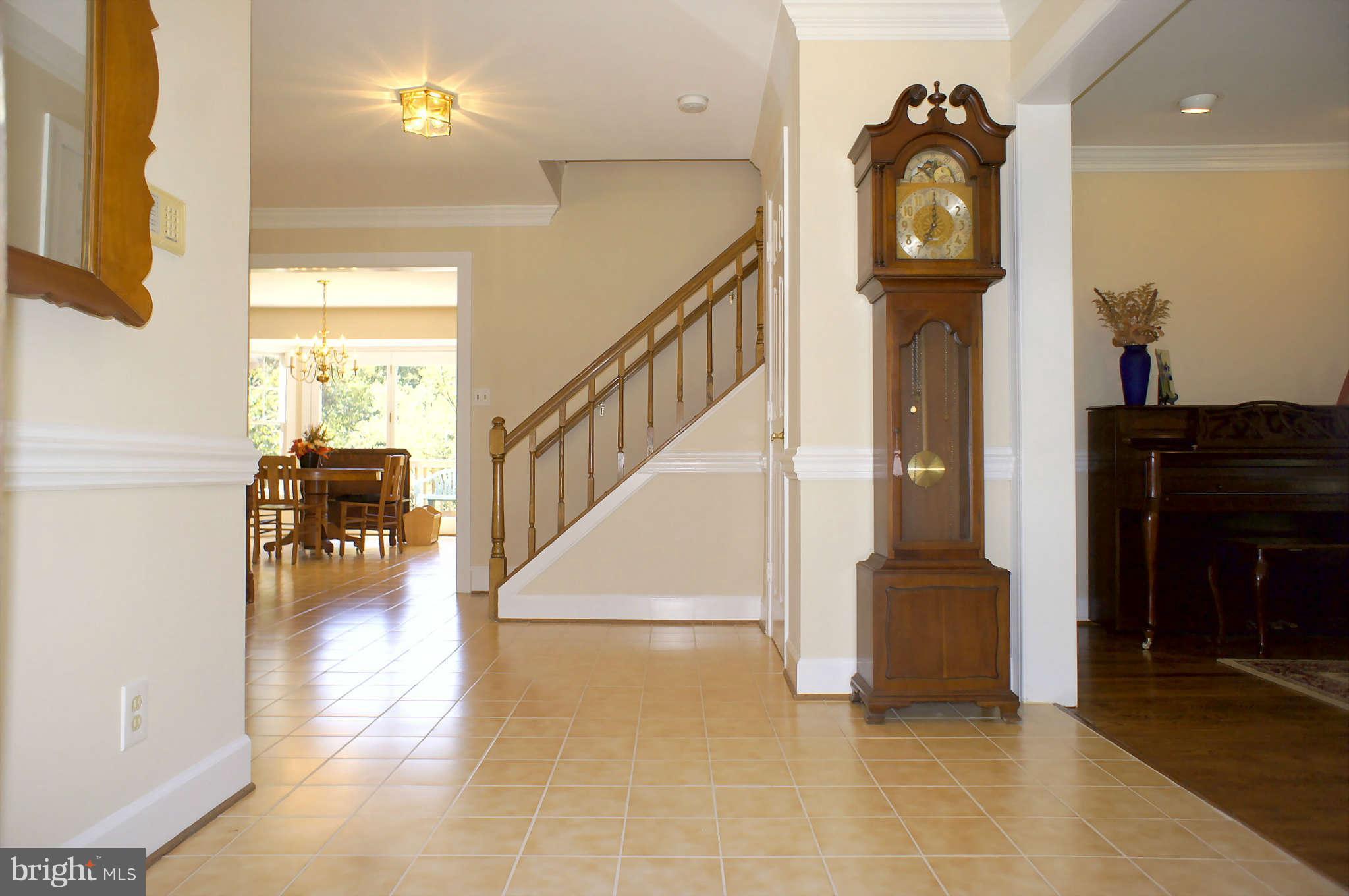 13307 Query Mill Road North Potomac, MD 20878 - Photo 2 of 30 Foyer