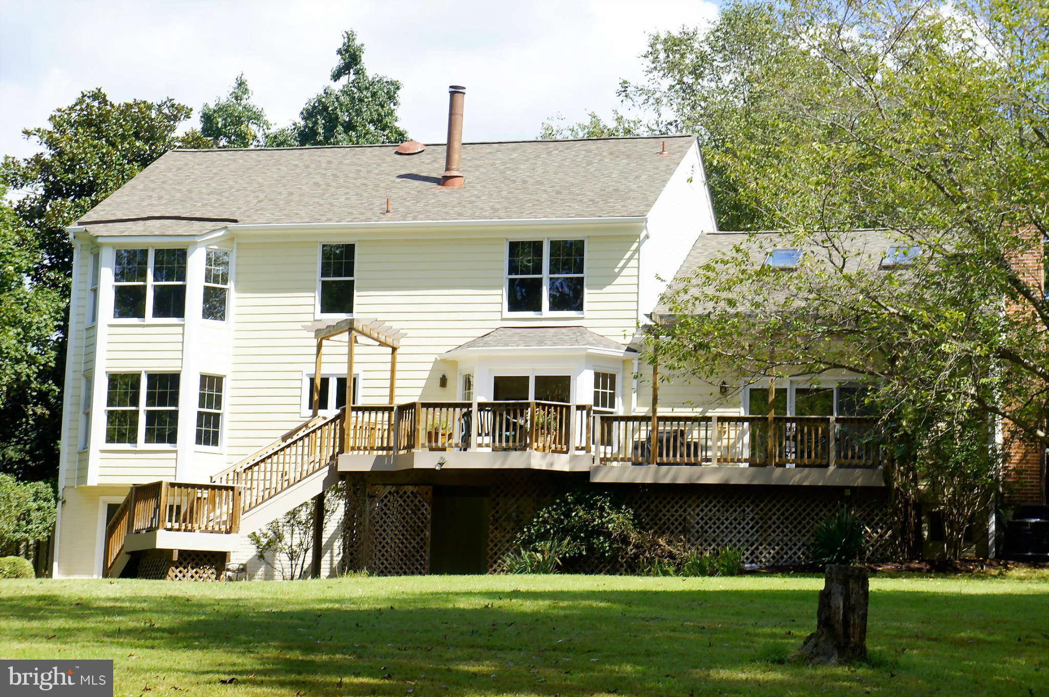 13307 Query Mill Road North Potomac, MD 20878 - Photo 26 of 30 Exterior (Rear)