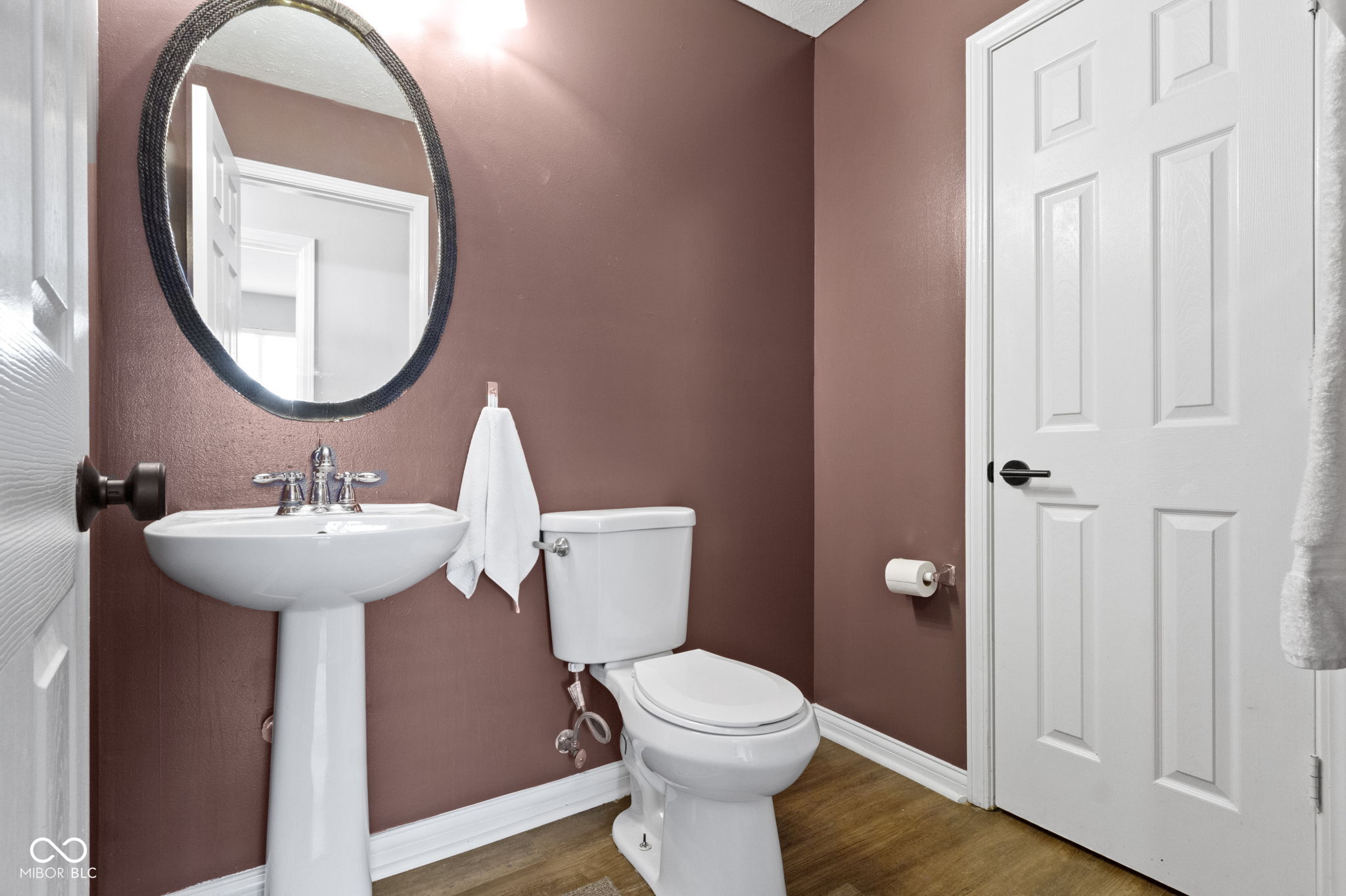 2730 Rothe Lane Indianapolis, IN 46229 - Photo 13 of 24 Gallery Image 13