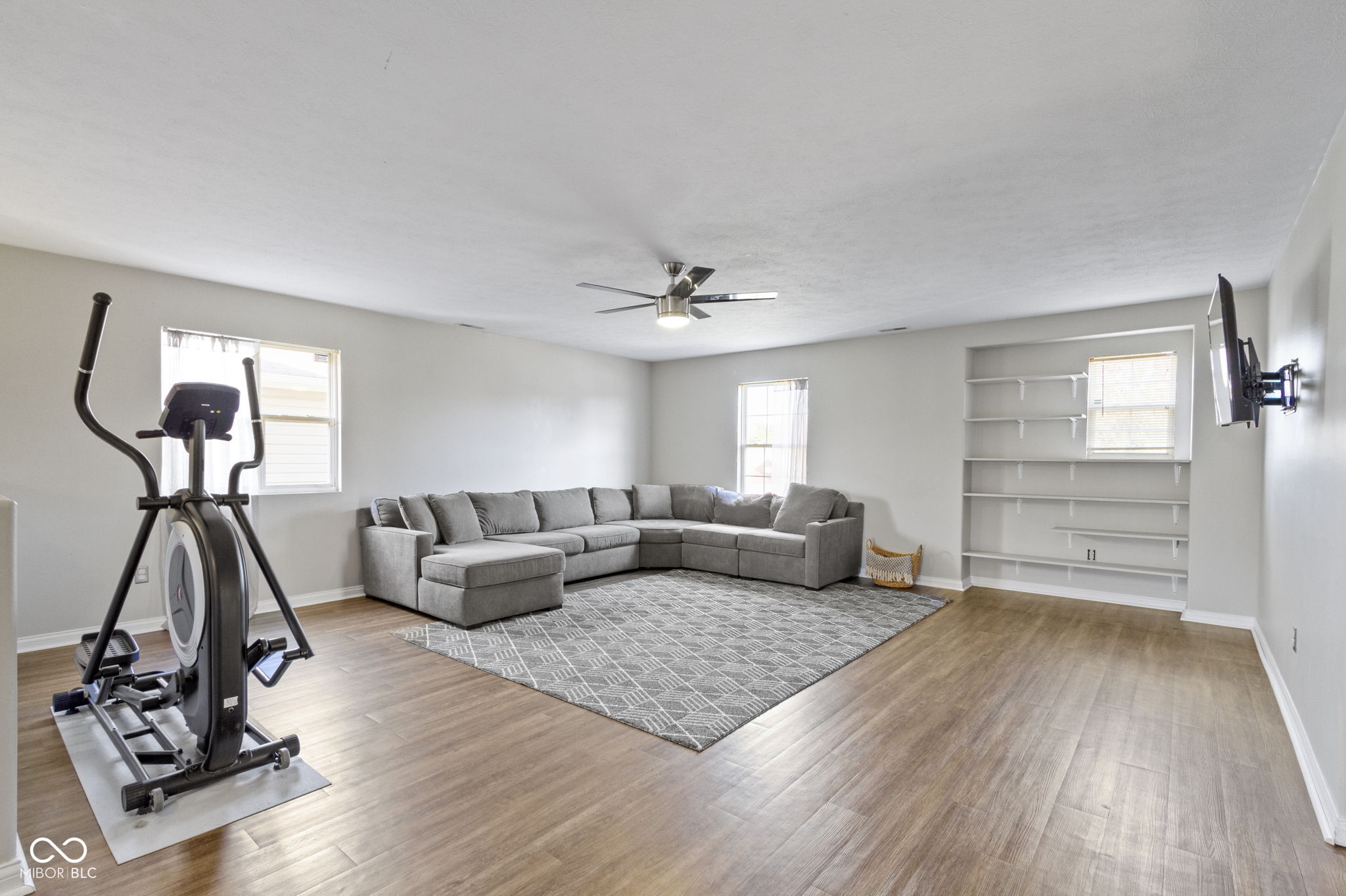 2730 Rothe Lane Indianapolis, IN 46229 - Photo 14 of 24 Gallery Image 14