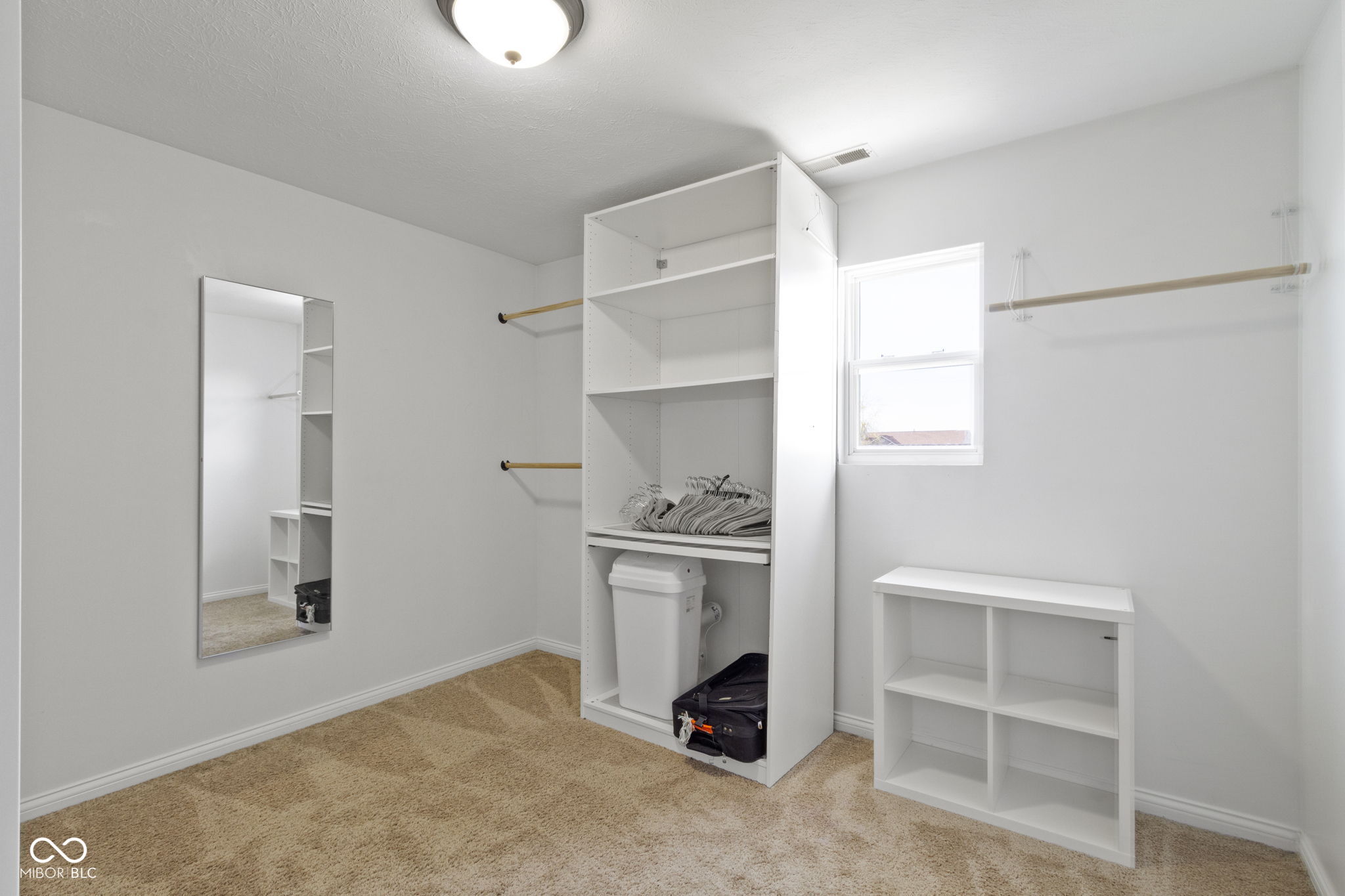 2730 Rothe Lane Indianapolis, IN 46229 - Photo 23 of 24 Gallery Image 23