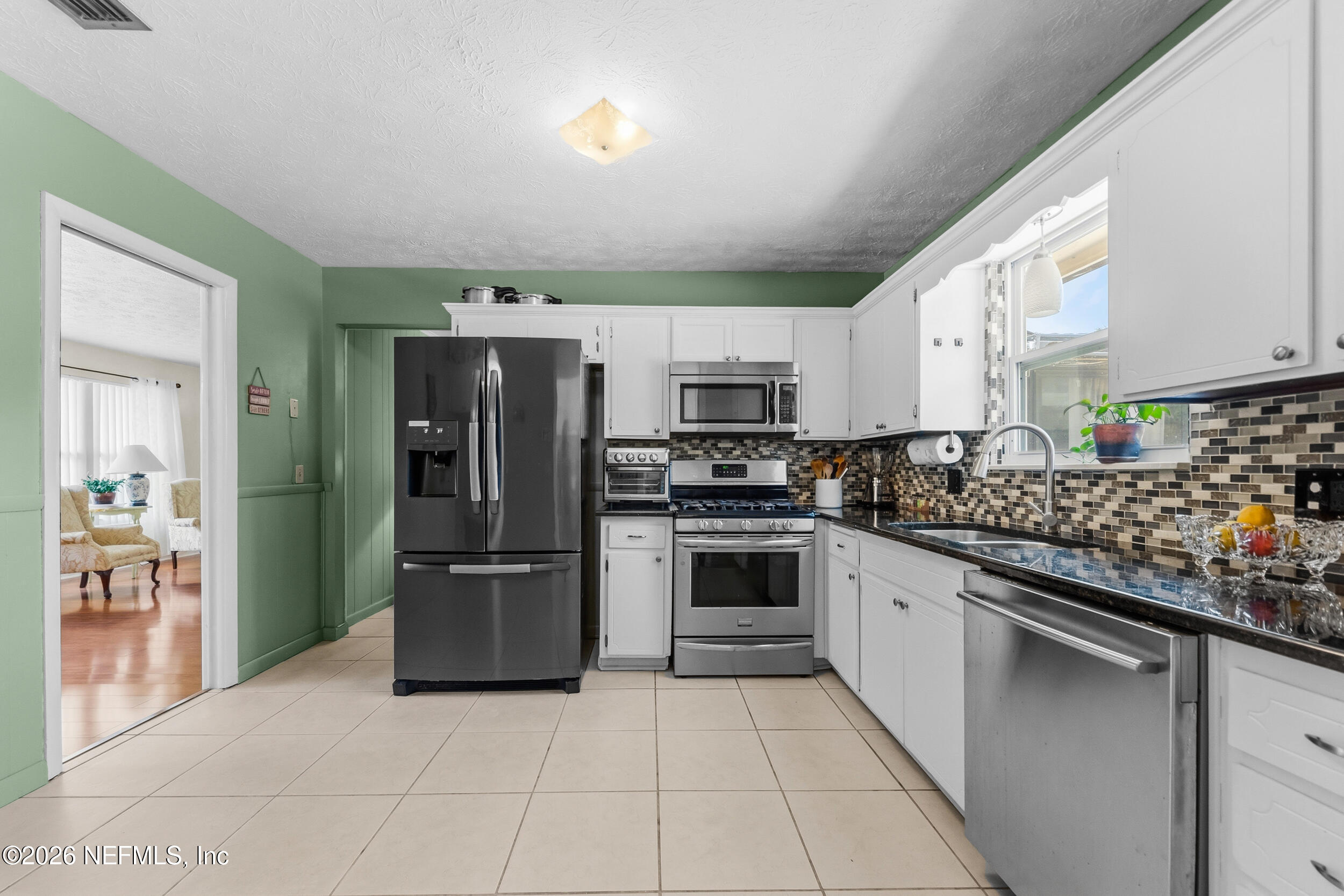 7255 Floral Ridge Drive Jacksonville, FL 32277 - Photo 8 of 25 Kitchen B
