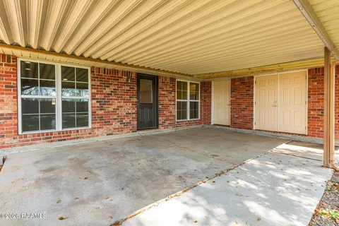 $274,500 | 113 Weeks Drive, Youngsville, LA 70592