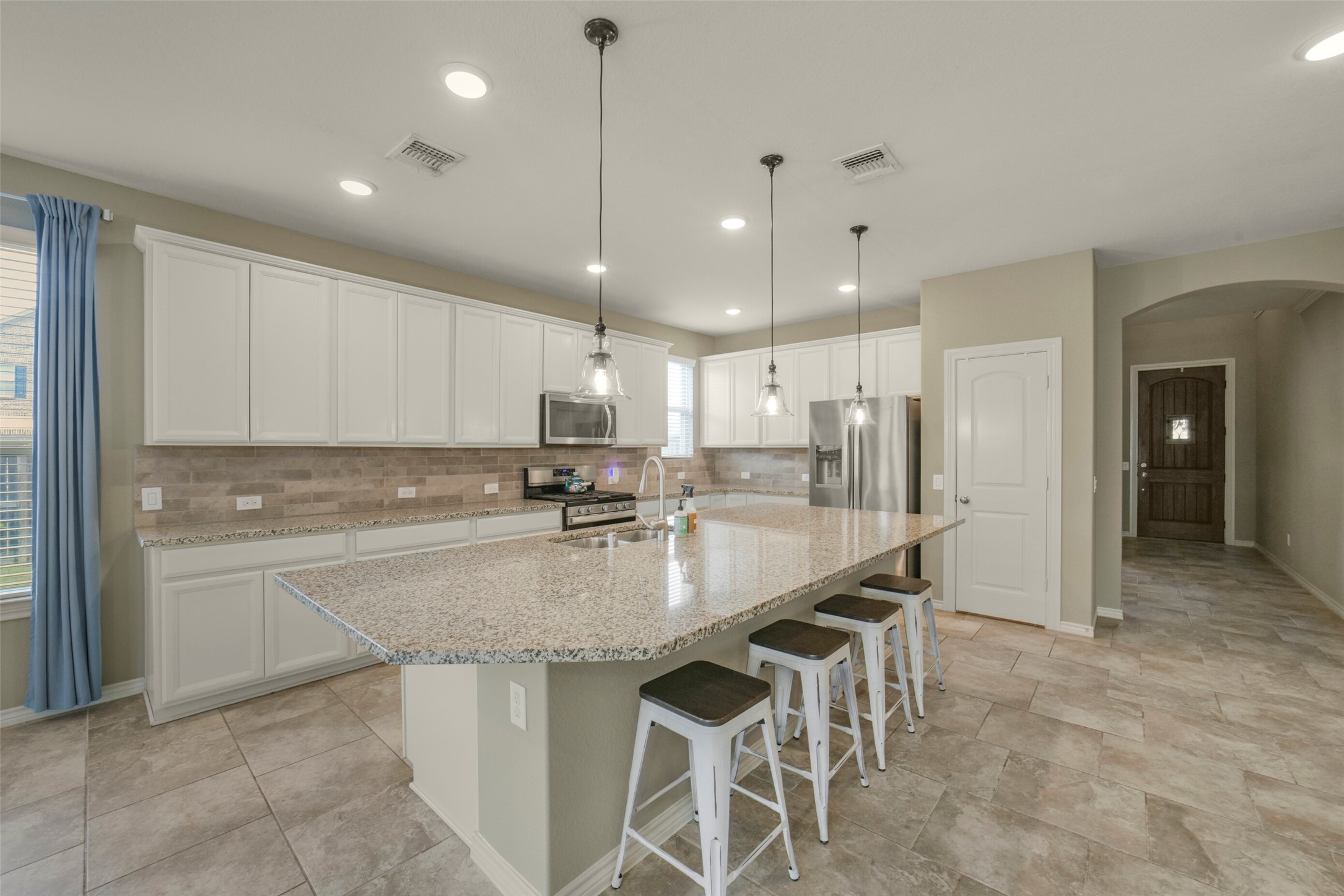 9651 Thimbleweed Drive Spring, TX 77379 - Photo 17 of 43