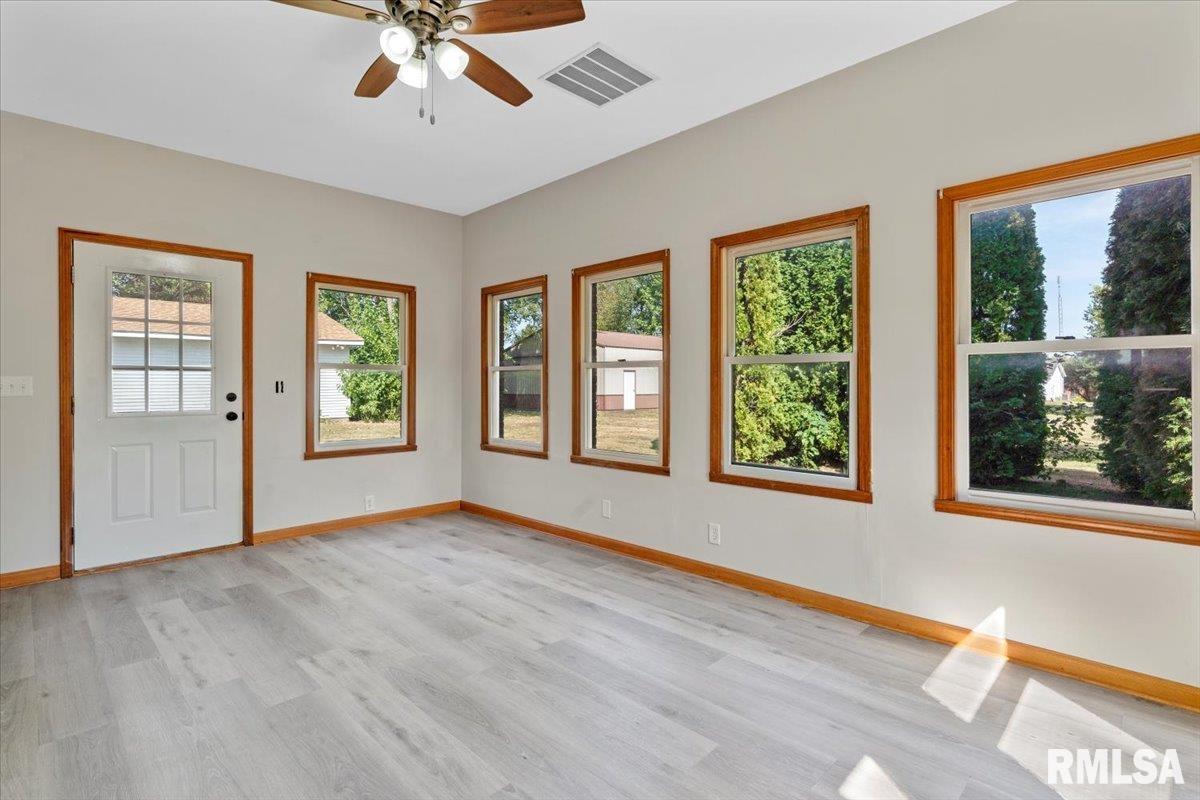 15910 Kennedy Road Auburn, IL 62615 - Photo 25 of 34