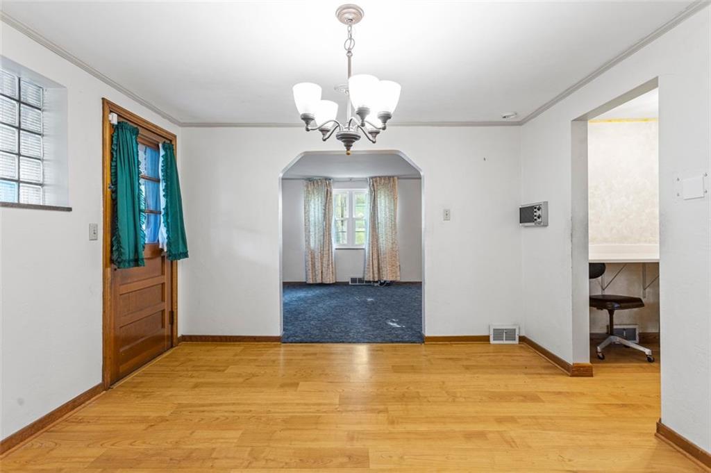 4754 Rolling Hills Road Pittsburgh, PA 15236 - Photo 12 of 24 Gallery Image 12
