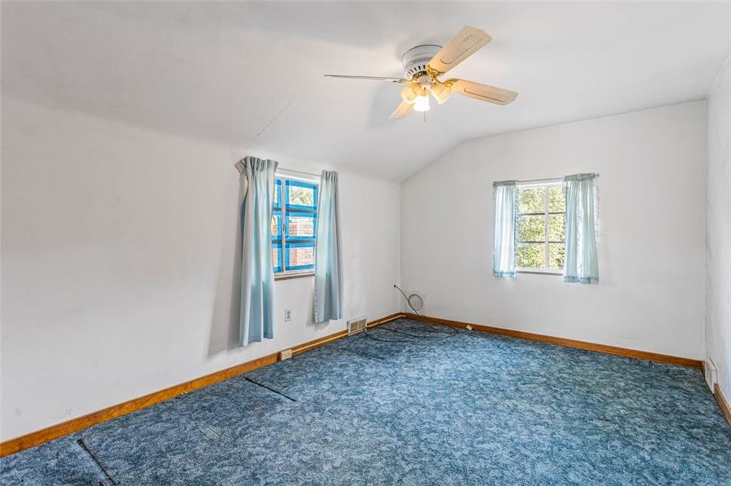 4754 Rolling Hills Road Pittsburgh, PA 15236 - Photo 18 of 24 Gallery Image 18