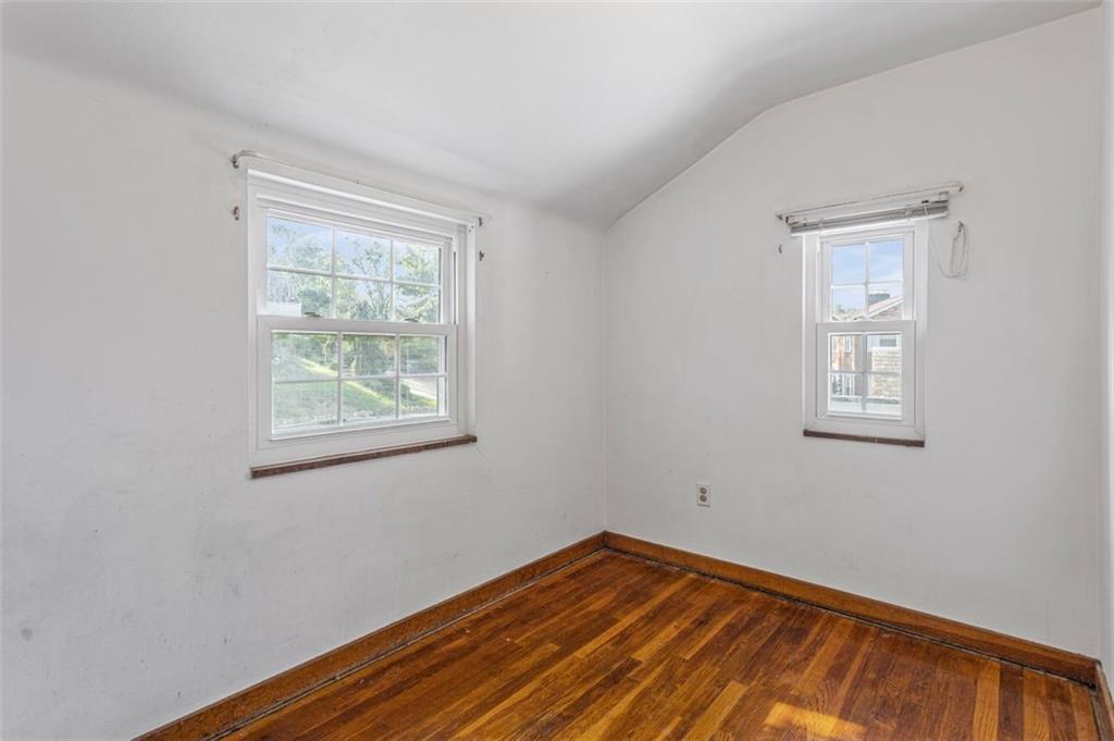4754 Rolling Hills Road Pittsburgh, PA 15236 - Photo 22 of 24 Gallery Image 22
