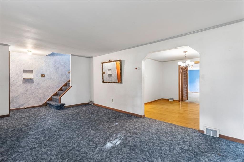4754 Rolling Hills Road Pittsburgh, PA 15236 - Photo 8 of 24 Gallery Image 8