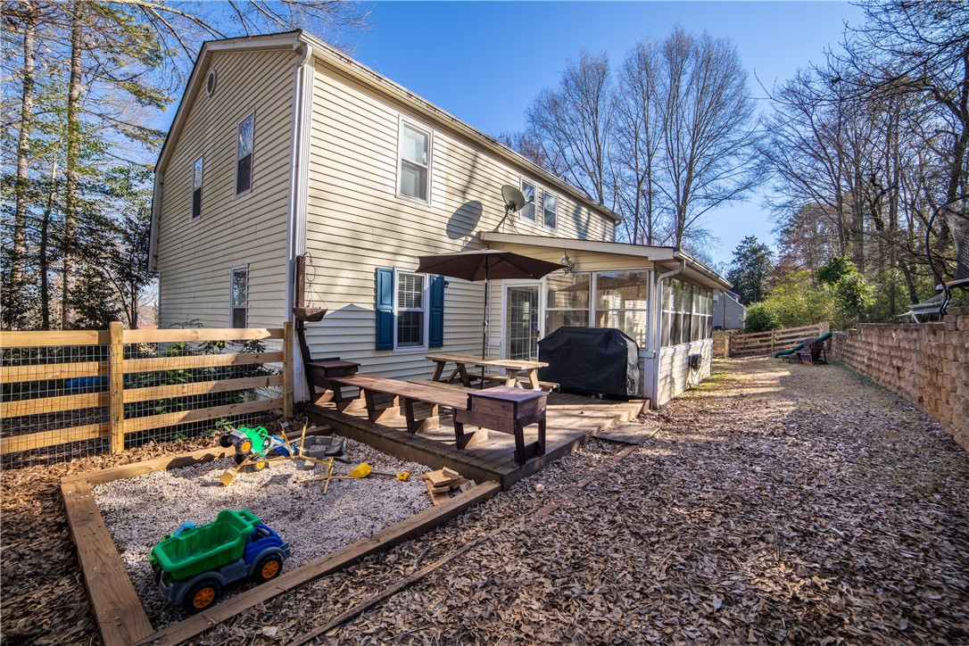 208 Kings Way Clemson, SC 29631 - Photo 24 of 38 Gallery Image 24