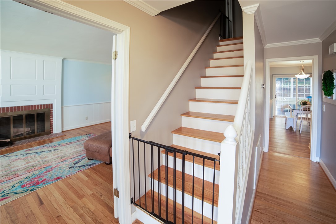 208 Kings Way Clemson, SC 29631 - Photo 4 of 38 Gallery Image 4