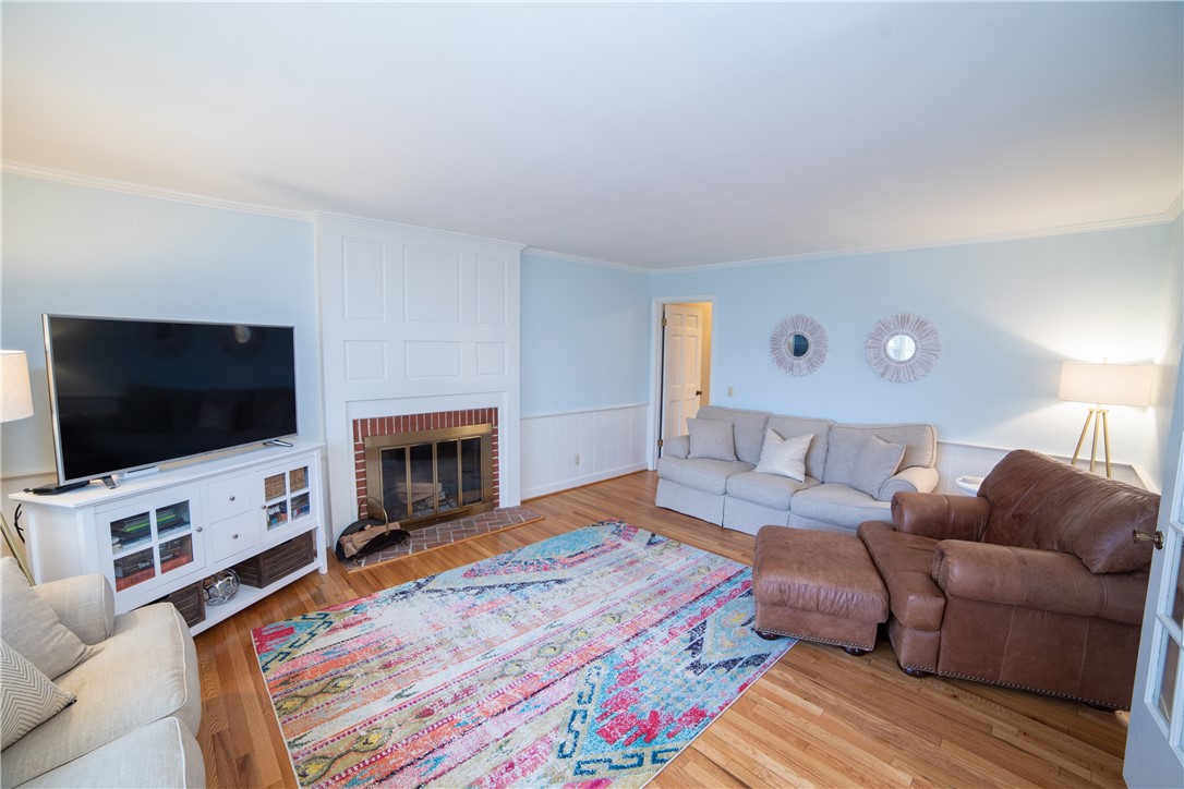 208 Kings Way Clemson, SC 29631 - Photo 6 of 38 Gallery Image 6