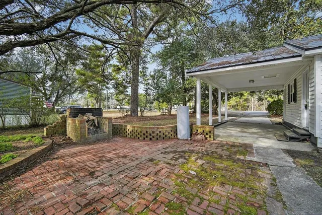 $220,000 | 2137 North N Highway, Bonneau, SC 29431