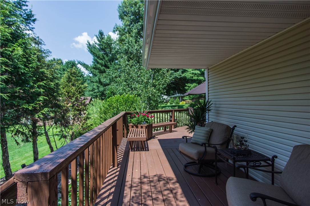 107 Poolside Lane Dover, OH 44622 - Photo 19 of 24