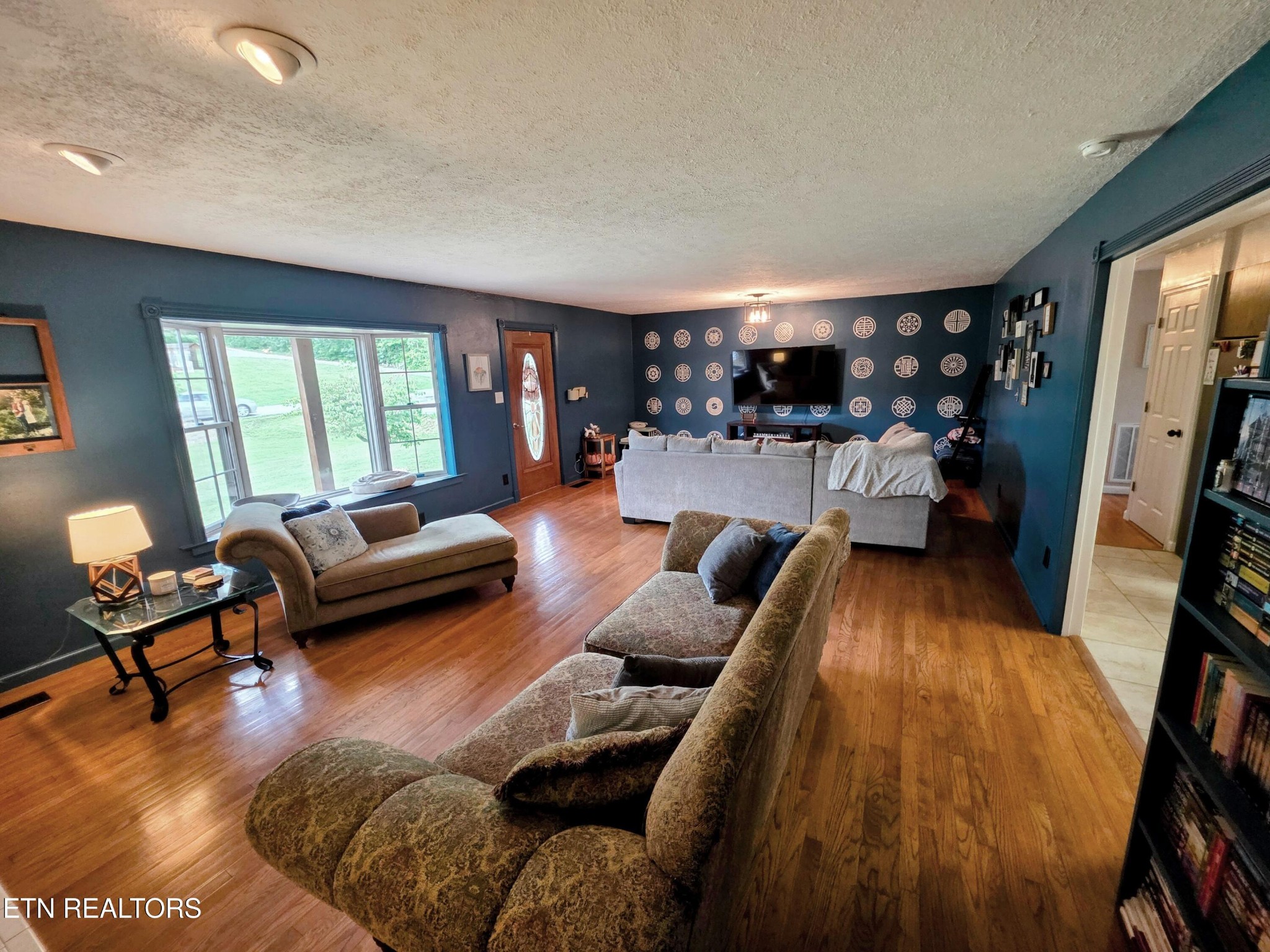 3625 Cunningham Road Knoxville, TN 37918 - Photo 3 of 35 Gallery Image 3