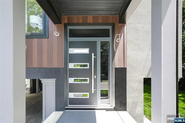 a view of an entryway with a house