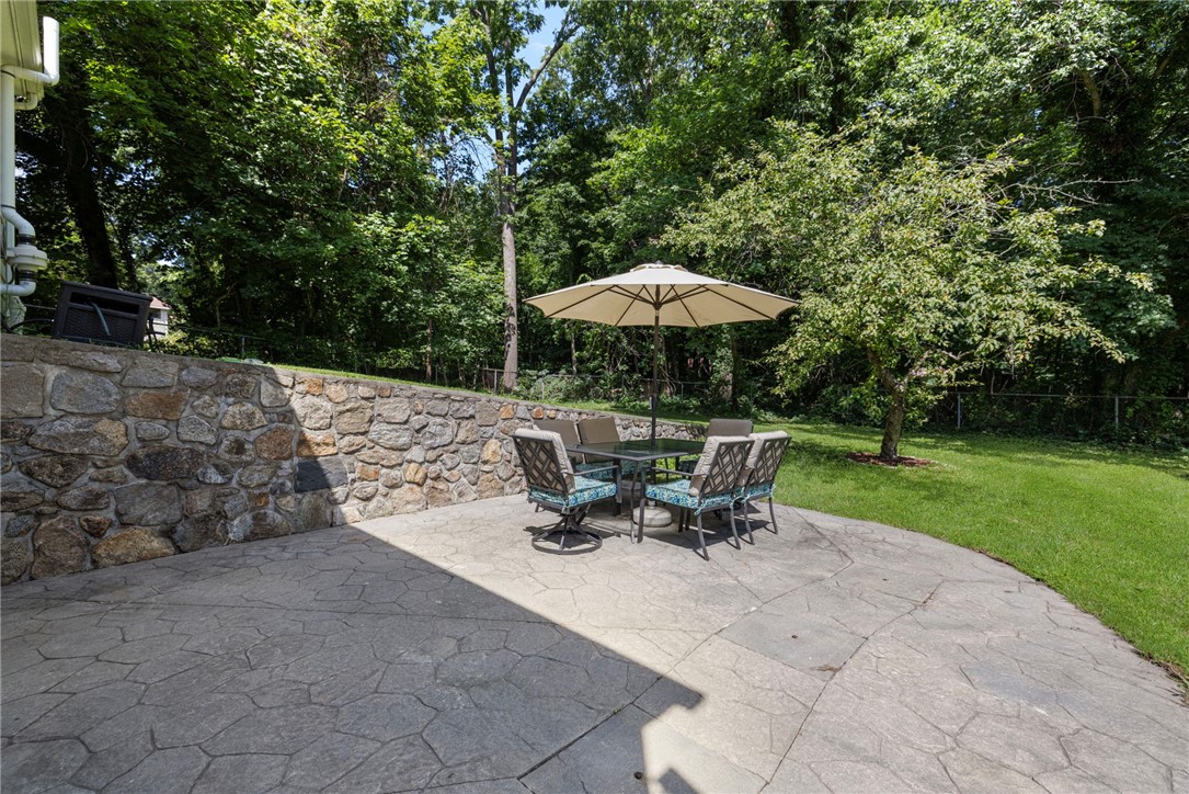 205 Read Avenue Coventry, RI 02816 - Photo 40 of 42 Gallery Image 40