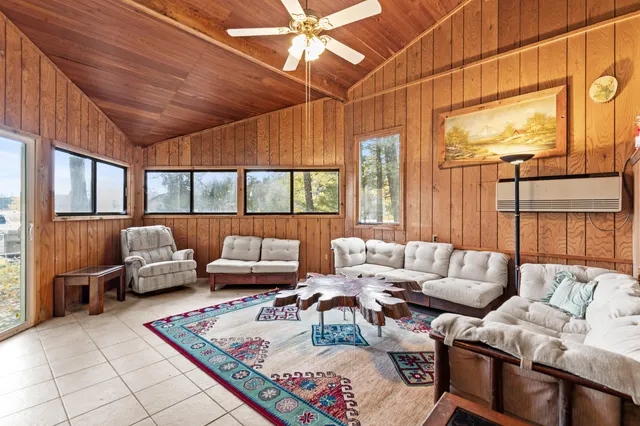 $850,000 | 8918 West School Section Lake Drive, Mecosta, MI 49332