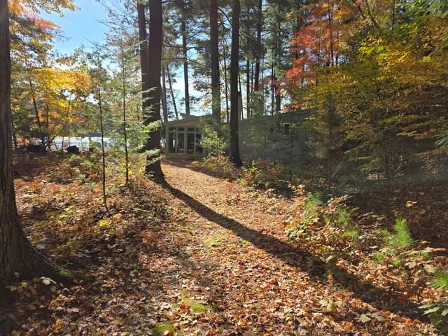 $850,000 | 8918 West School Section Lake Drive, Mecosta, MI 49332