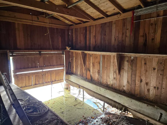 $850,000 | 8918 West School Section Lake Drive, Mecosta, MI 49332