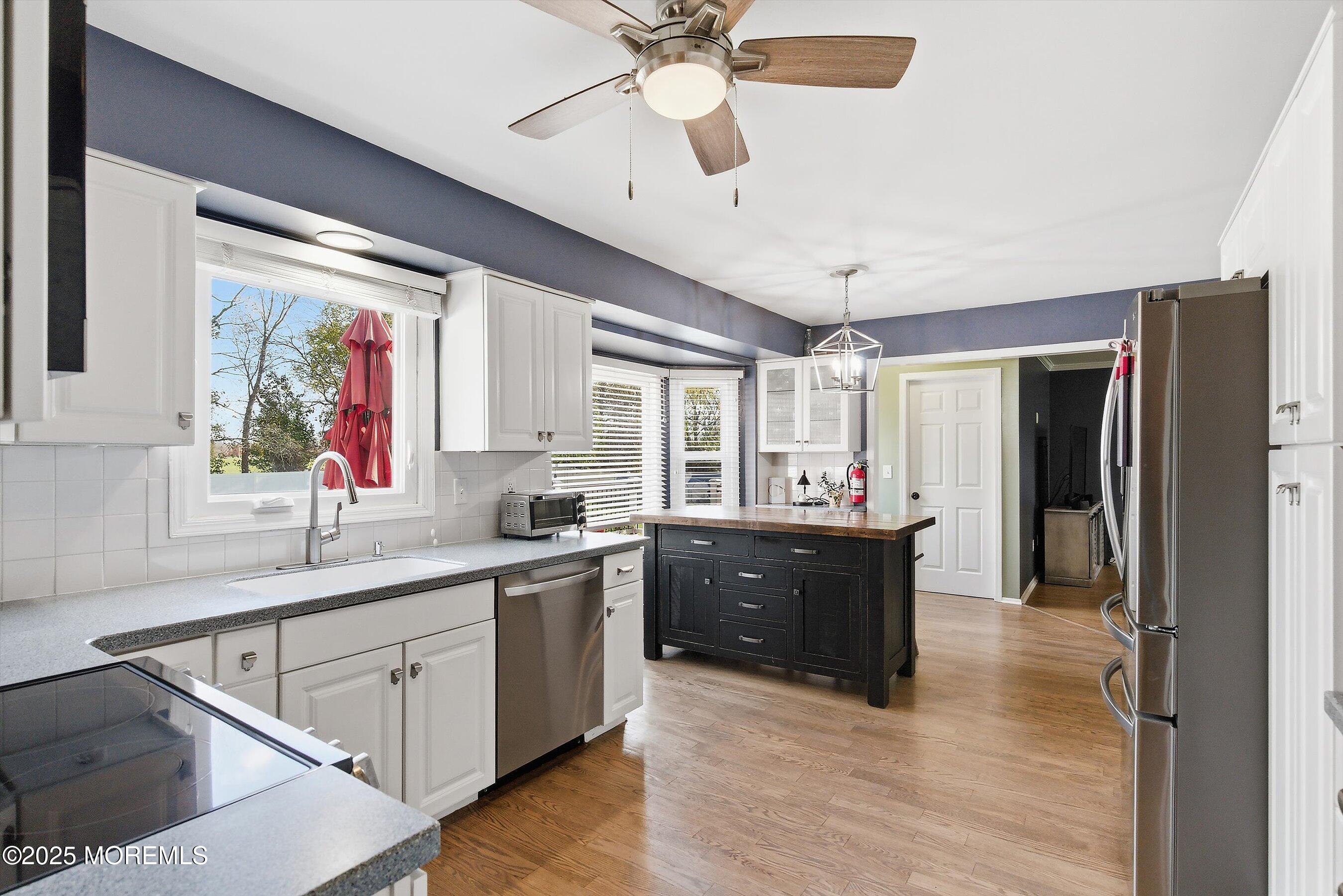 8 Craig Drive Columbus, NJ 08022 - Photo 11 of 44 15-Kitchen 1A