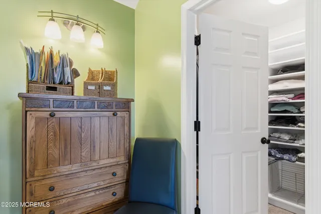 $830,000 | 8 Craig Drive, Columbus, NJ 08022