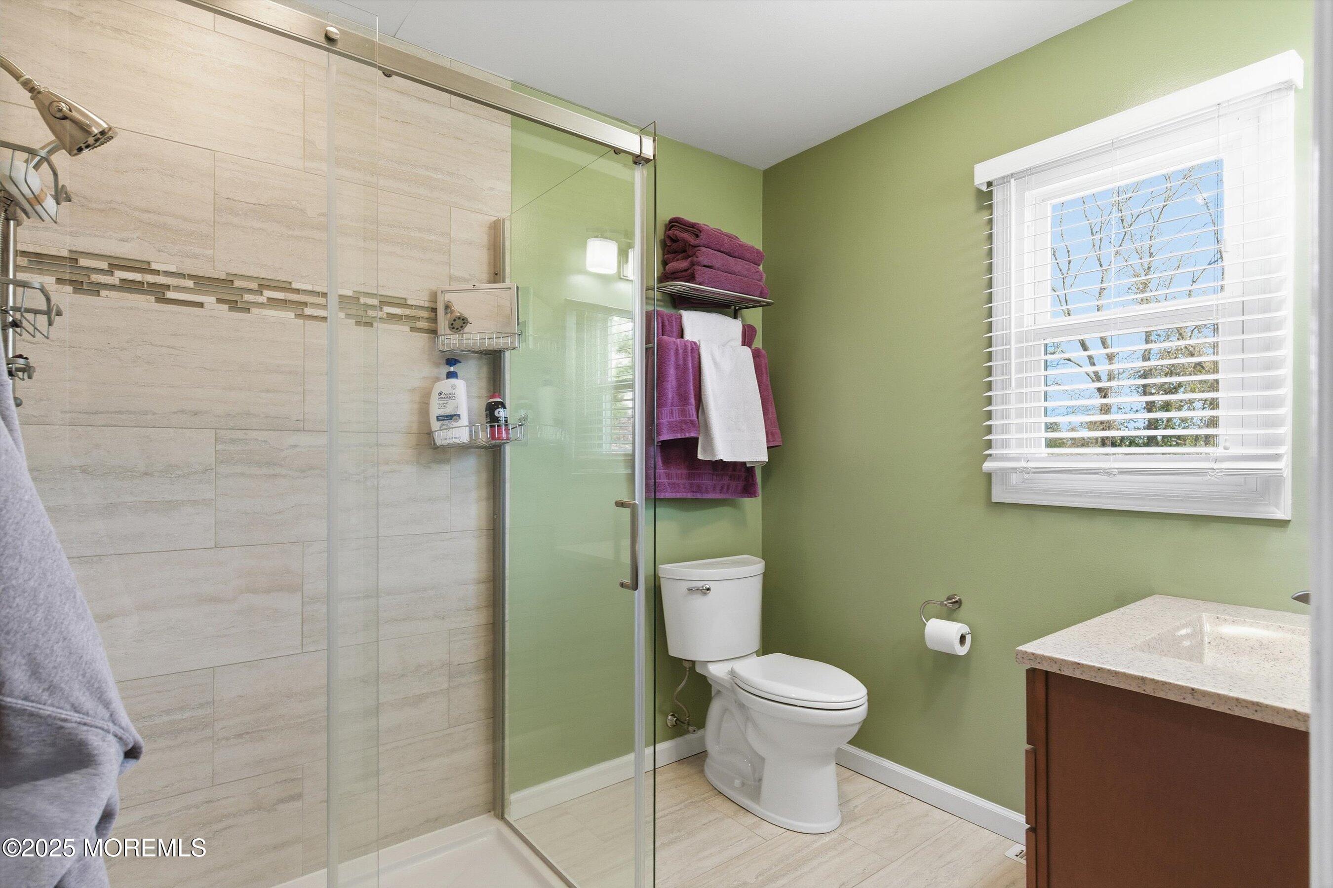 8 Craig Drive Columbus, NJ 08022 - Photo 24 of 44 28-Bath 1