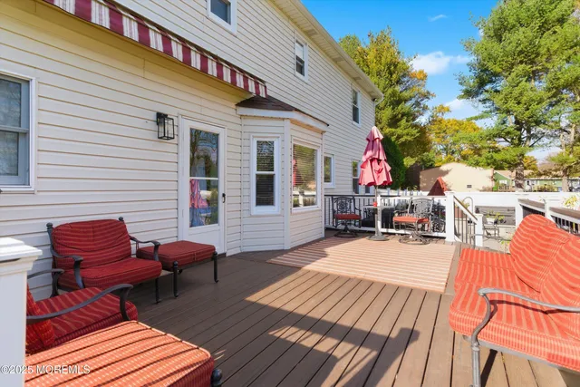 $830,000 | 8 Craig Drive, Columbus, NJ 08022