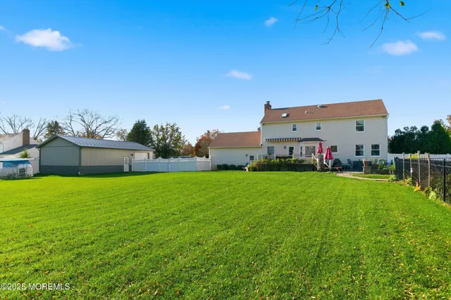 $830,000 | 8 Craig Drive, Columbus, NJ 08022