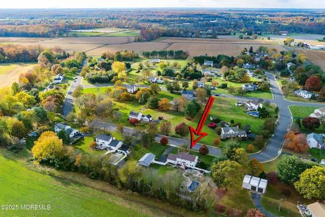 $830,000 | 8 Craig Drive, Columbus, NJ 08022