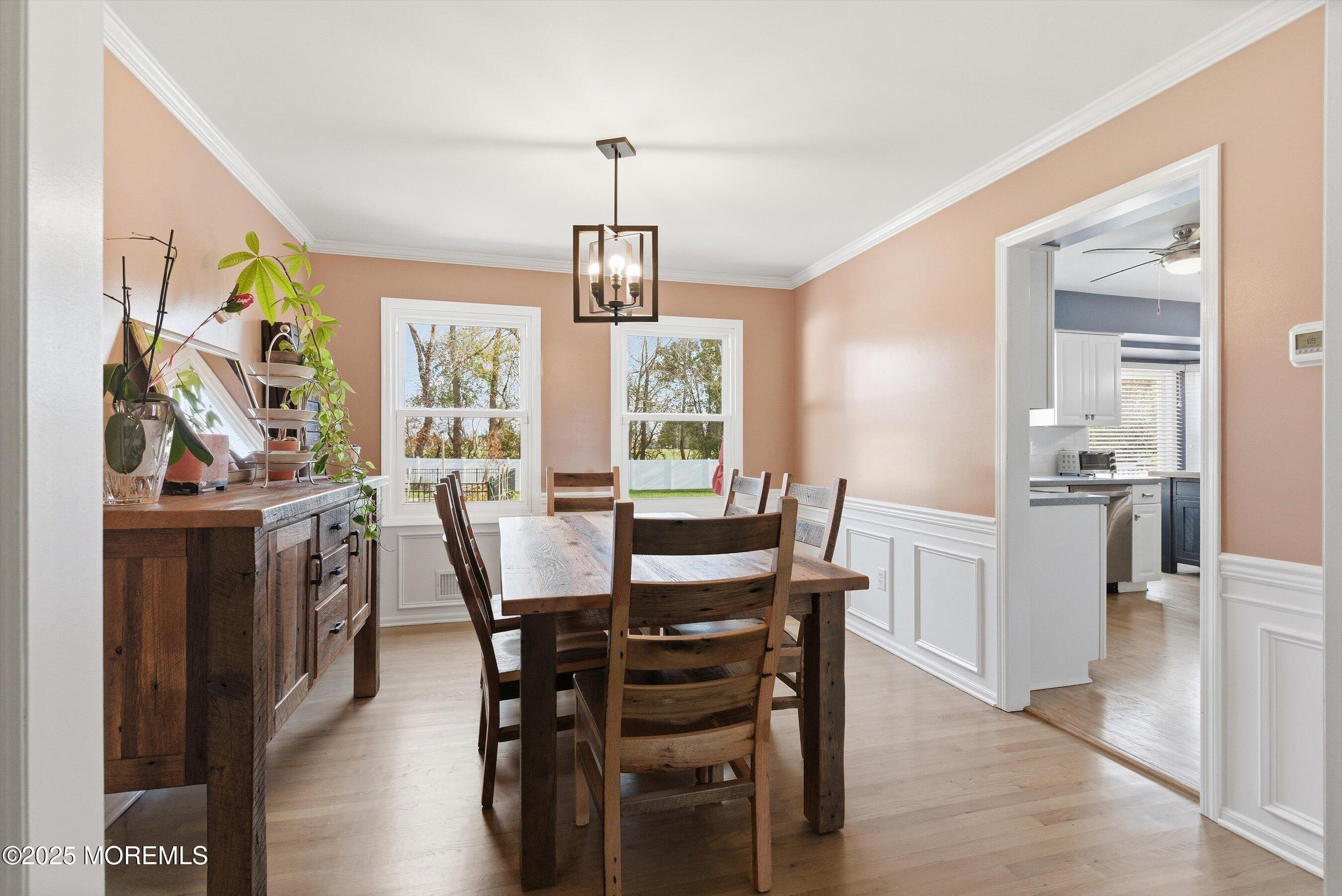 8 Craig Drive Columbus, NJ 08022 - Photo 10 of 44 14-Dining